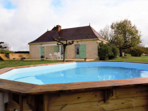 Cosy holiday home with swimming pool